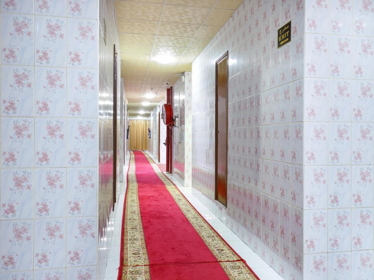 Oyo 339 Vienna Hotel Dubái Exterior foto